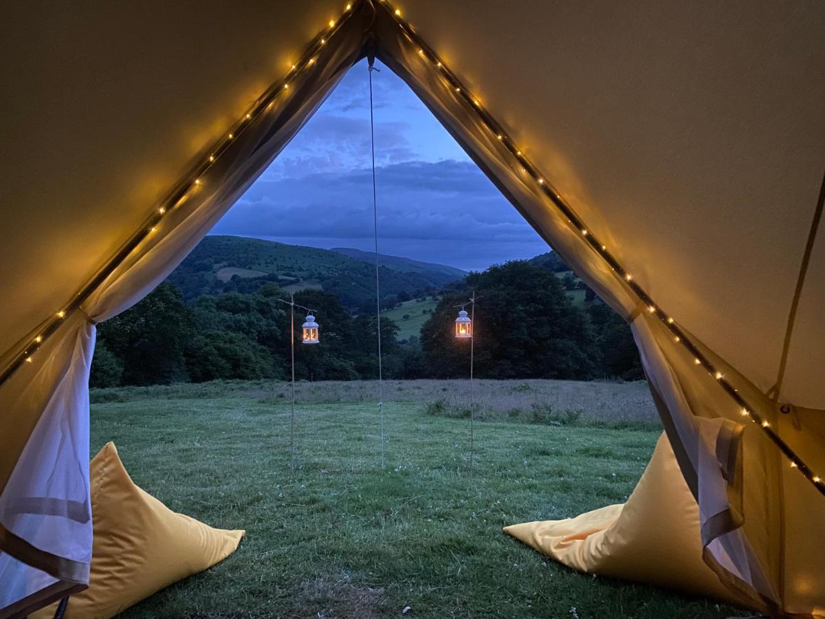 Black Mountains Glamping Hotel Abergavenny Exterior photo