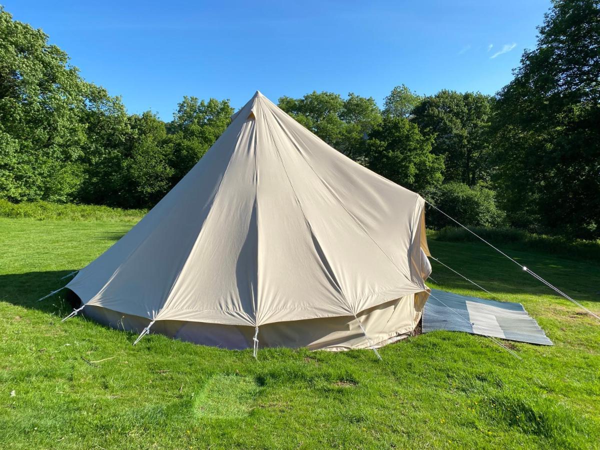 Black Mountains Glamping Hotel Abergavenny Exterior photo